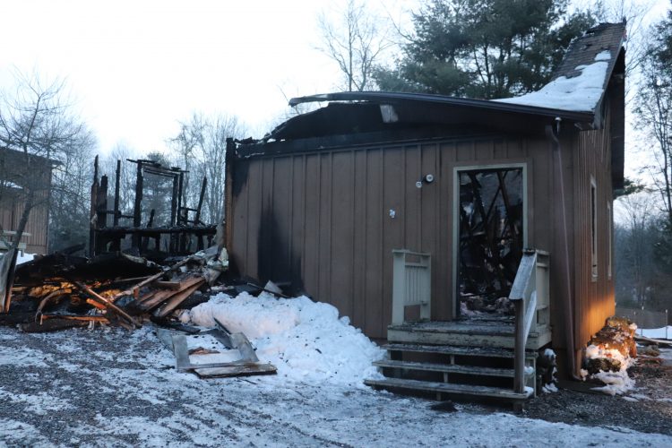 Family, animals safe in early morning Cascade Township fire News